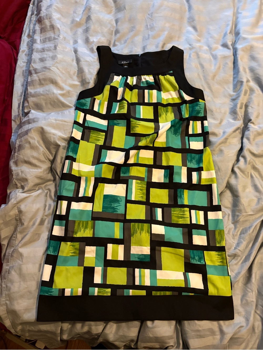 Green white and black geometric dress squares AGB size 14